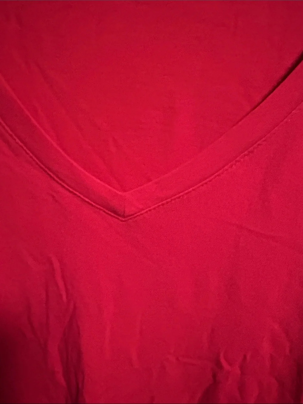 Lord & Taylor Bright Fuchsia V-Neck Short Sleeve Tee - Picture 4 of 8